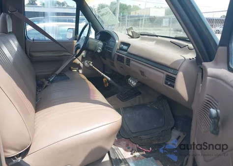 1993 Ford F150 from USA, damaged, VIN 1FTDF15Y6PNA64061